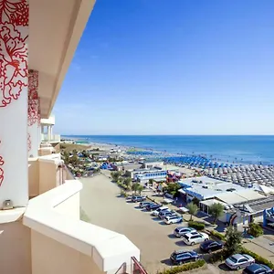 Apollo Hotel